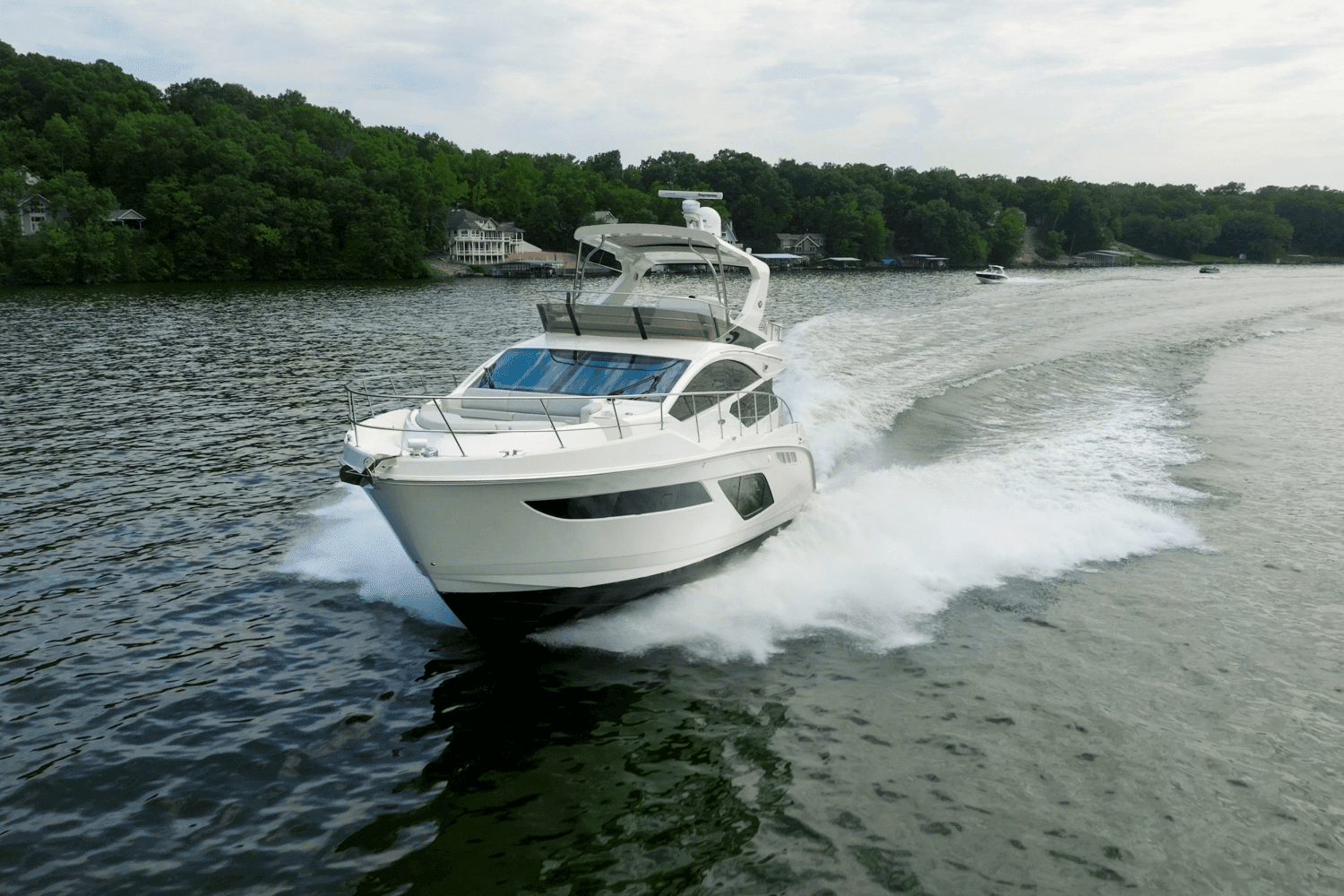 2018 Sea Ray L550 FLY Image Thumbnail #9