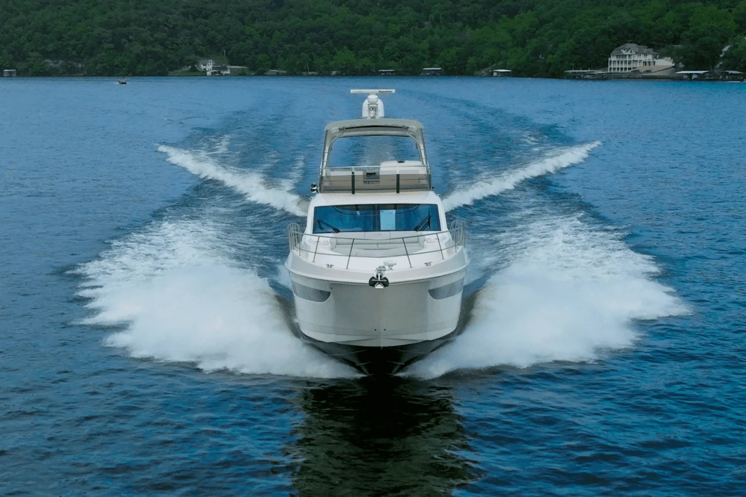 2018 Sea Ray L550 FLY Image Thumbnail #3