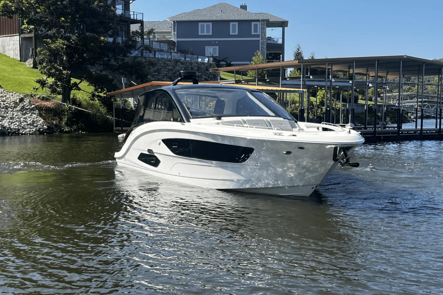 2024 Sea Ray 370 DA Image Thumbnail #4
