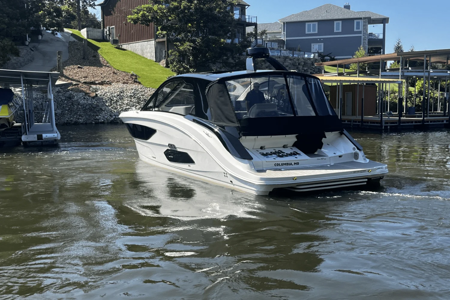 2024 Sea Ray 370 DA Image Thumbnail #7