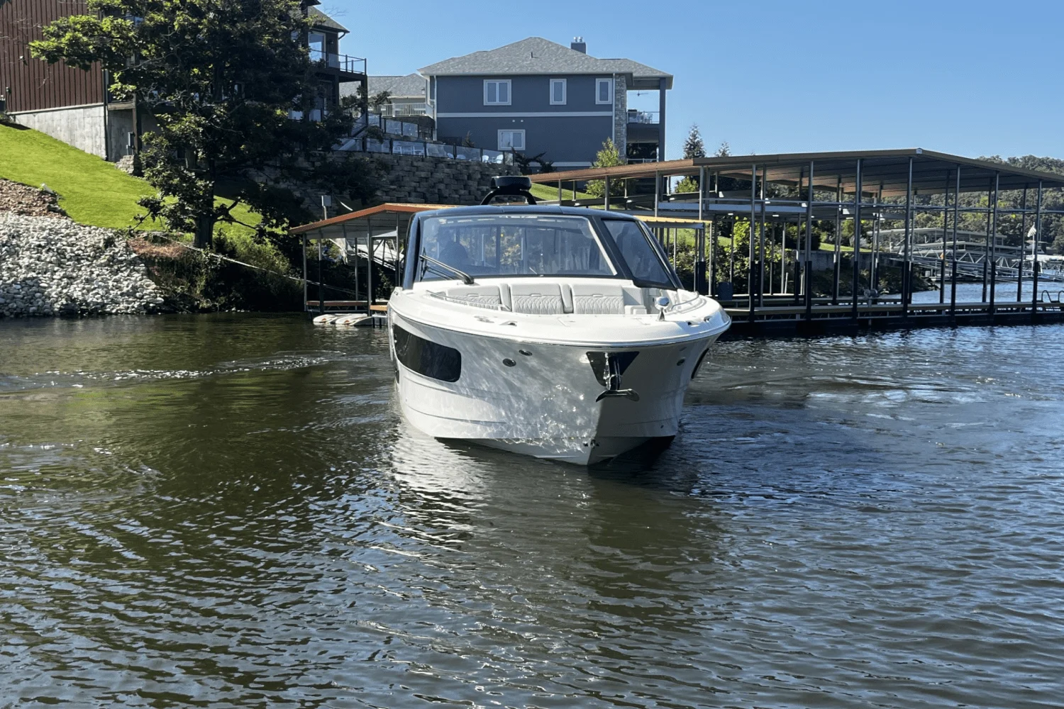 2024 Sea Ray 370 DA Image Thumbnail #5