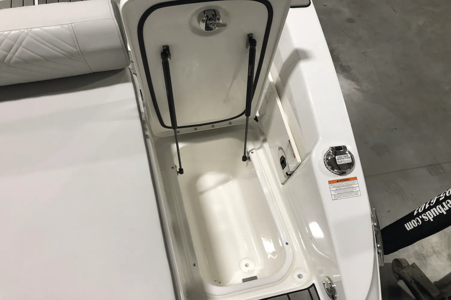 2025 Sea Ray SDX 270 Outboard Image Thumbnail #15
