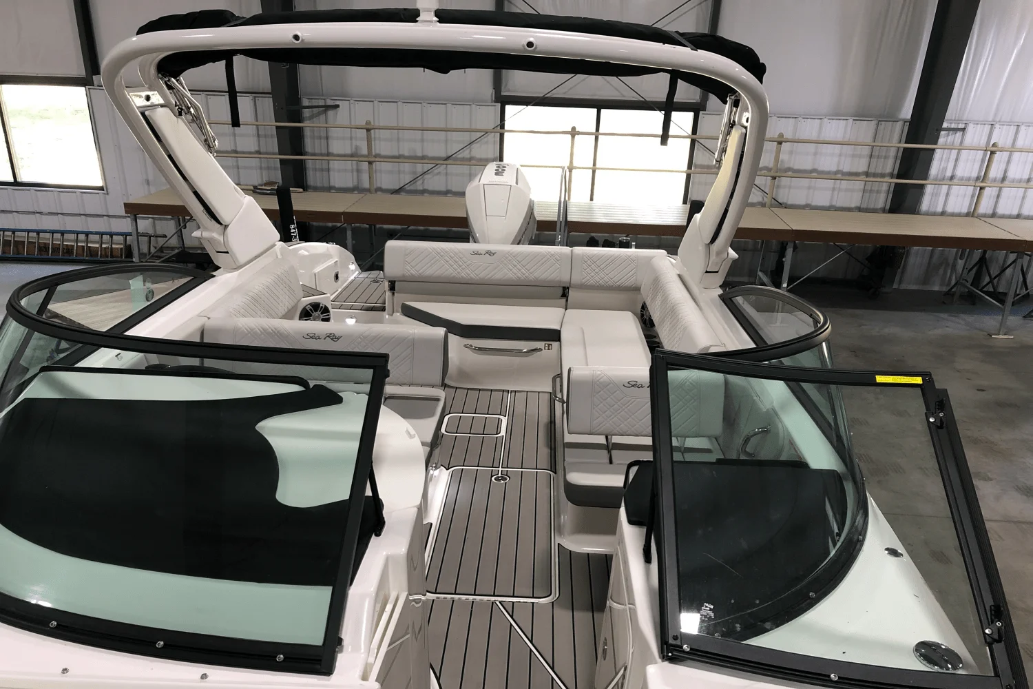 2025 Sea Ray SDX 270 Outboard Image Thumbnail #38