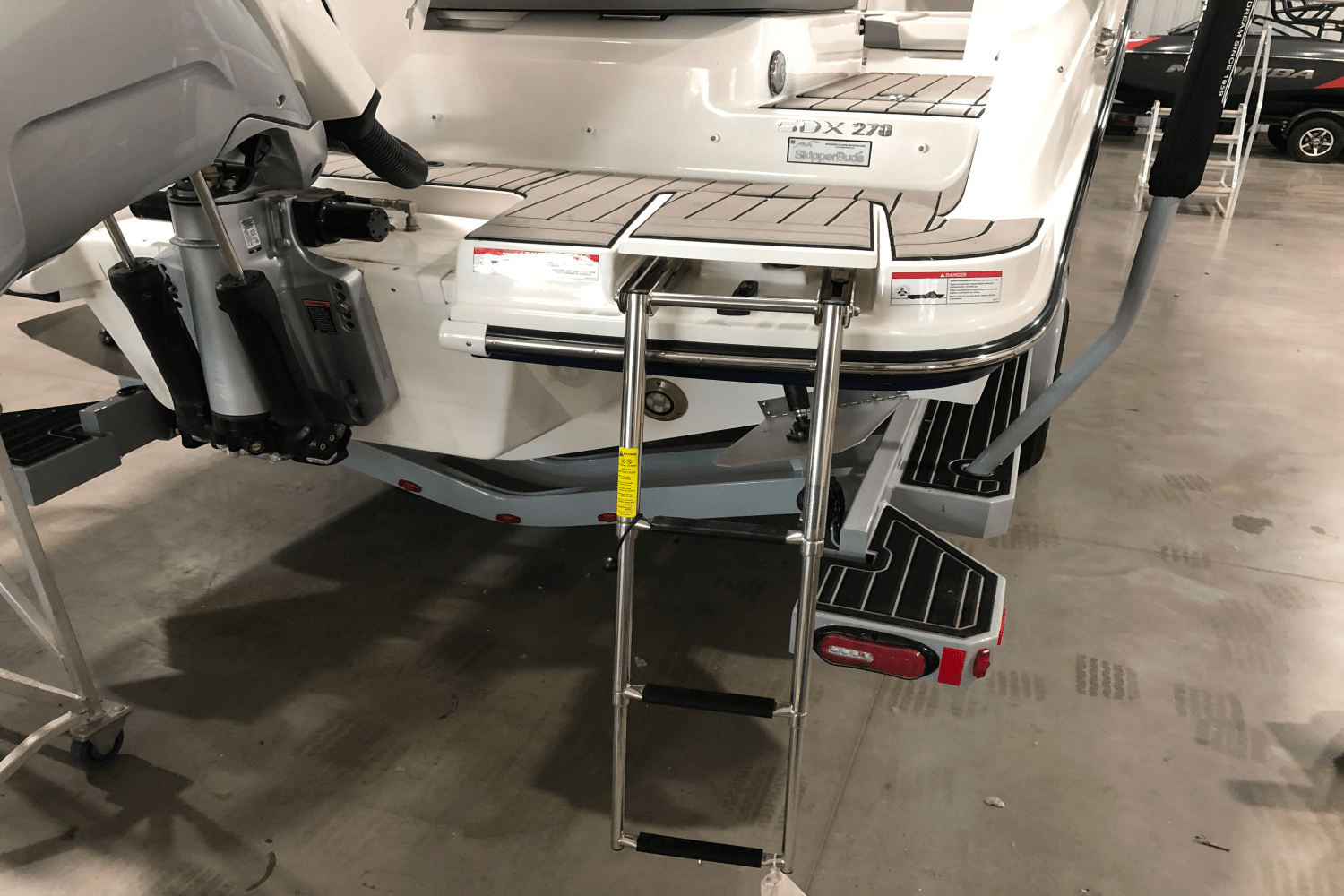 2025 Sea Ray SDX 270 Outboard Image Thumbnail #6