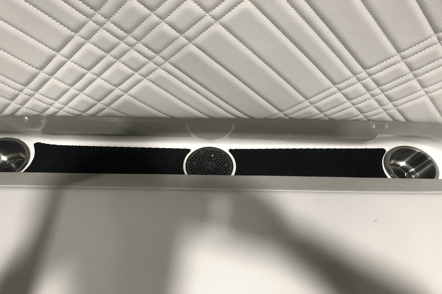 2025 Sea Ray SDX 270 Outboard Image Thumbnail #42