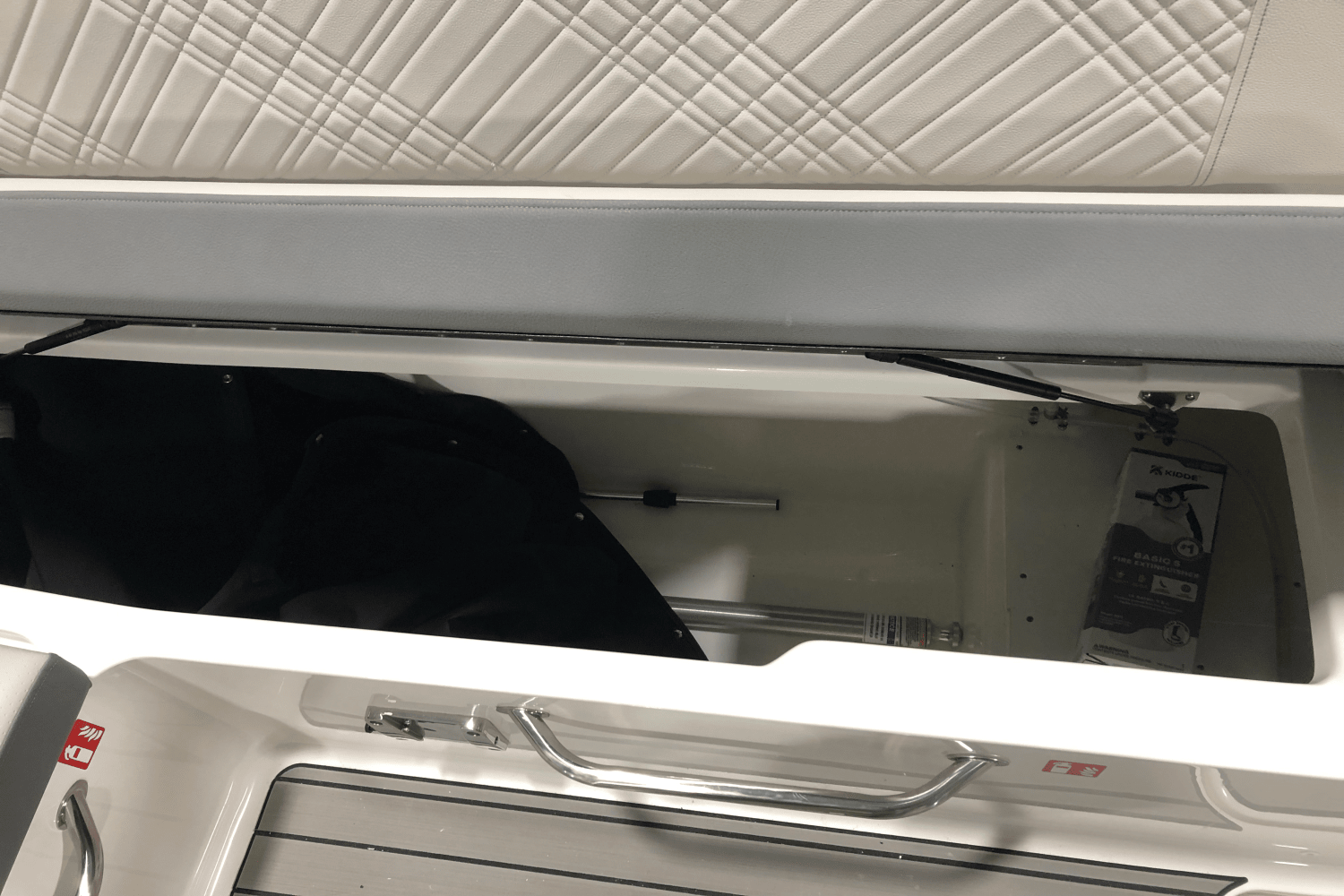 2025 Sea Ray SDX 270 Outboard Image Thumbnail #44