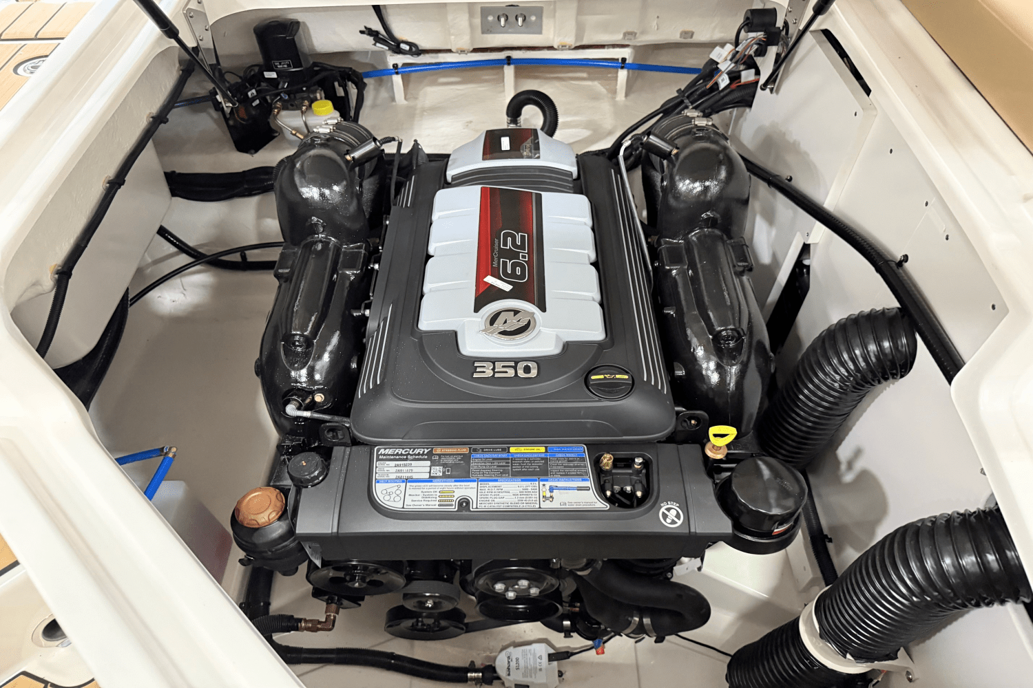 2025 Sea Ray 250 SDX Image Thumbnail #19