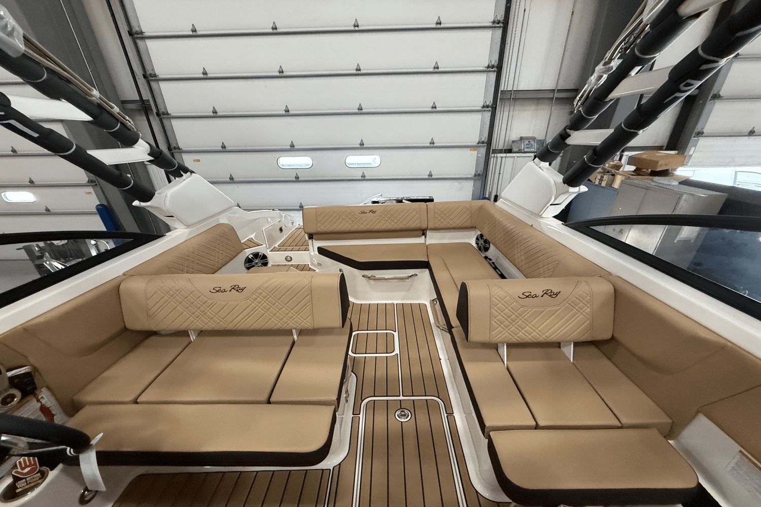 2025 Sea Ray 250 SDX Image Thumbnail #14