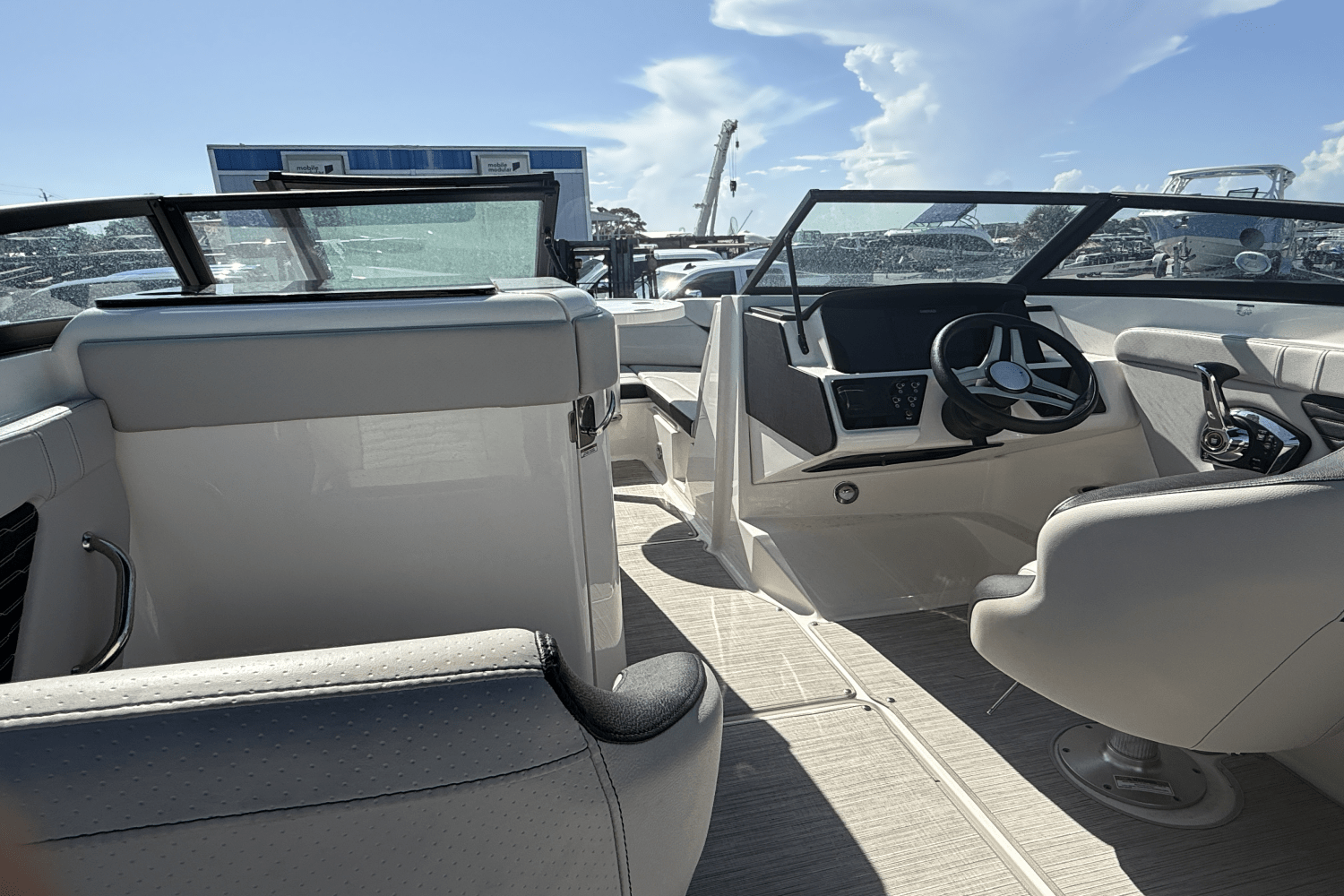 2023 Sea Ray SPX 230 Outboard Image Thumbnail #36