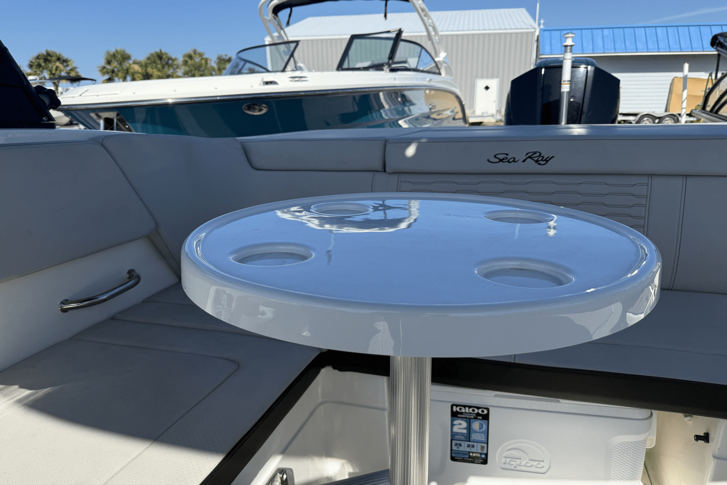 2023 Sea Ray SPX 230 Outboard Image Thumbnail #20