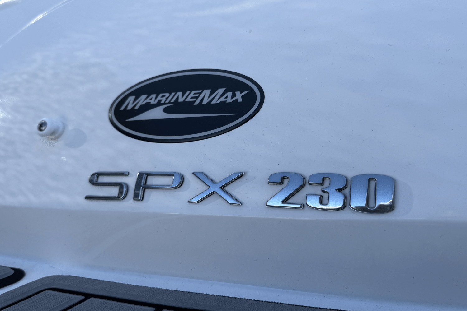 2023 Sea Ray SPX 230 Outboard Image Thumbnail #1
