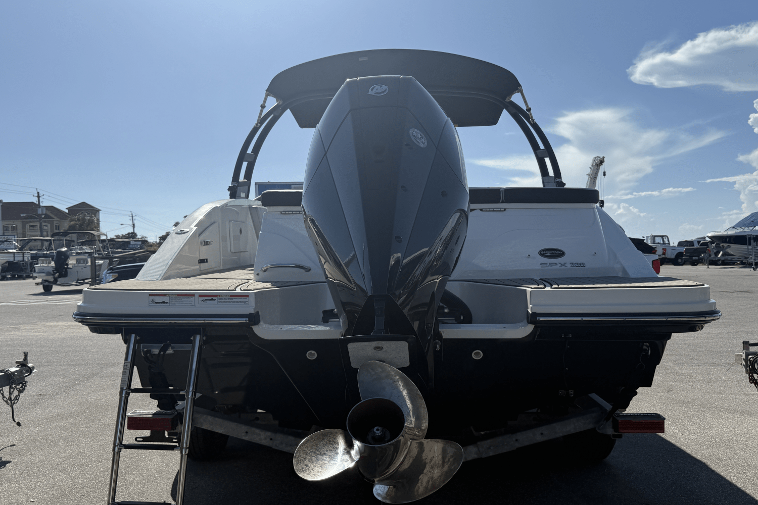 2023 Sea Ray SPX 230 Outboard Image Thumbnail #7