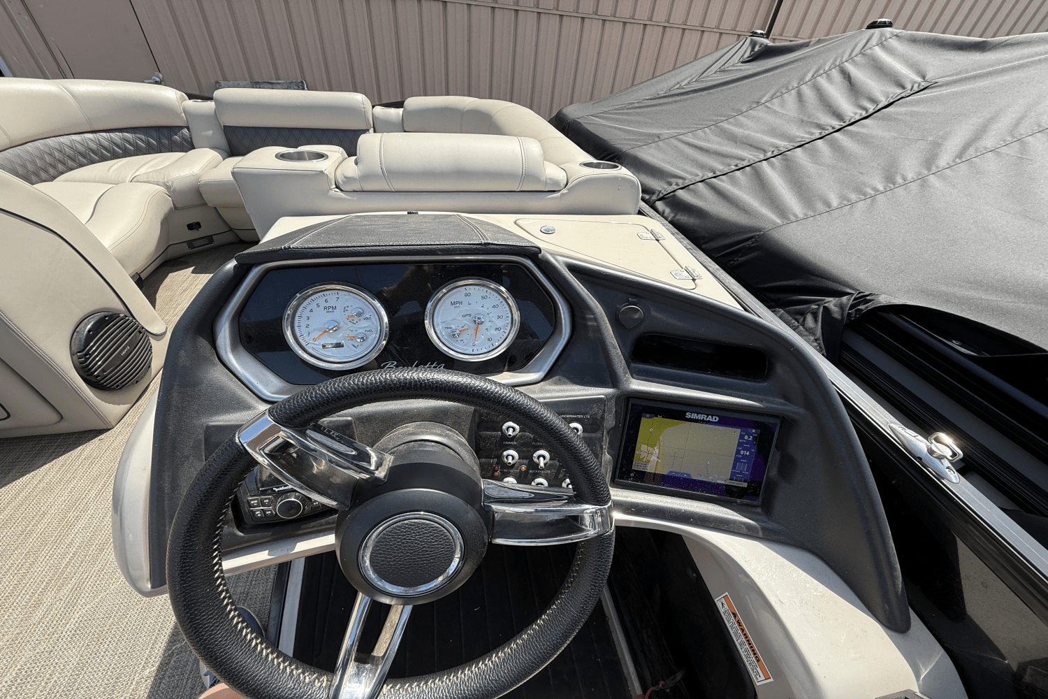 2019 Barletta L23U Image Thumbnail #4