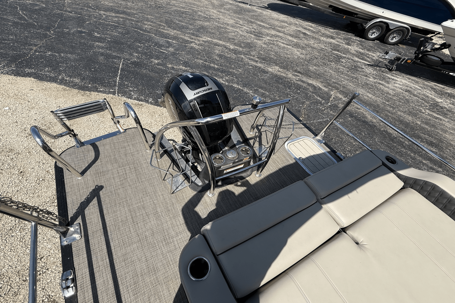 2019 Barletta L23U Image Thumbnail #14