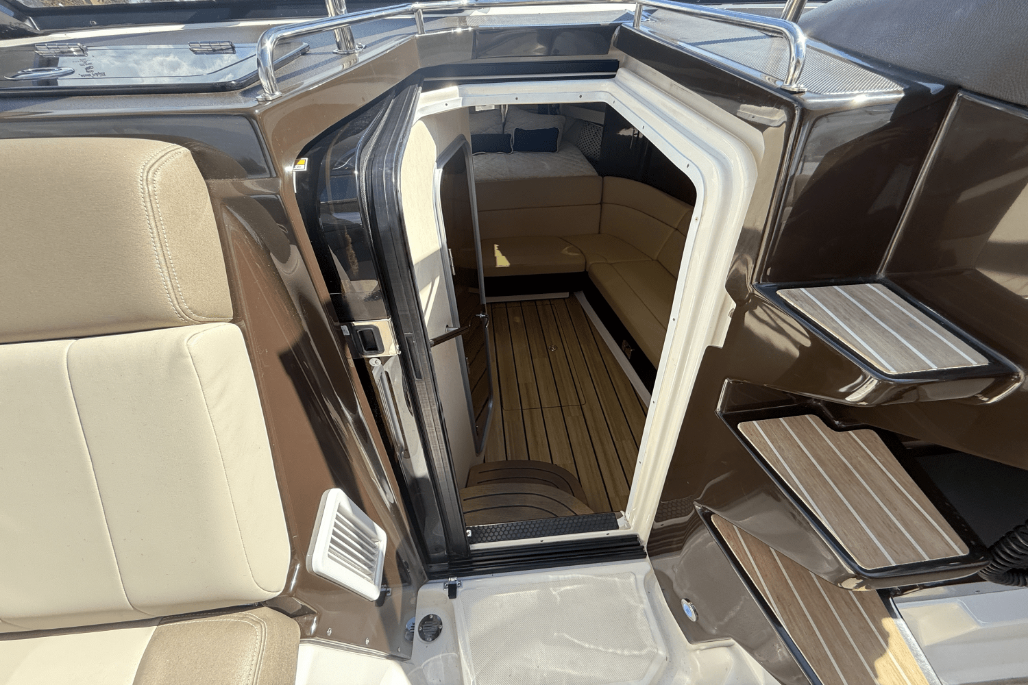 2015 Regal 35 SPORT COUPE Image Thumbnail #29