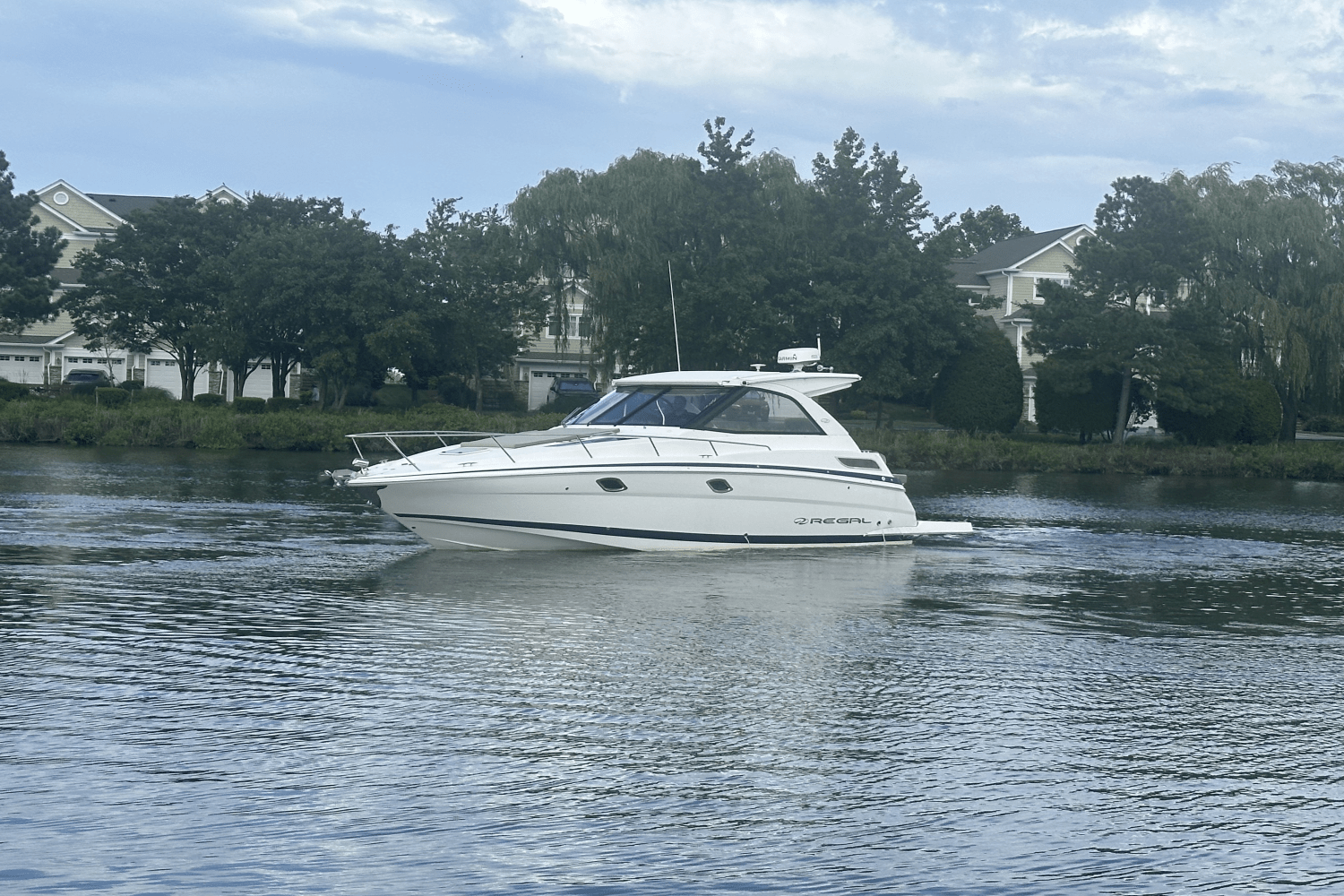 2015 Regal 35 SPORT COUPE Image Thumbnail #6