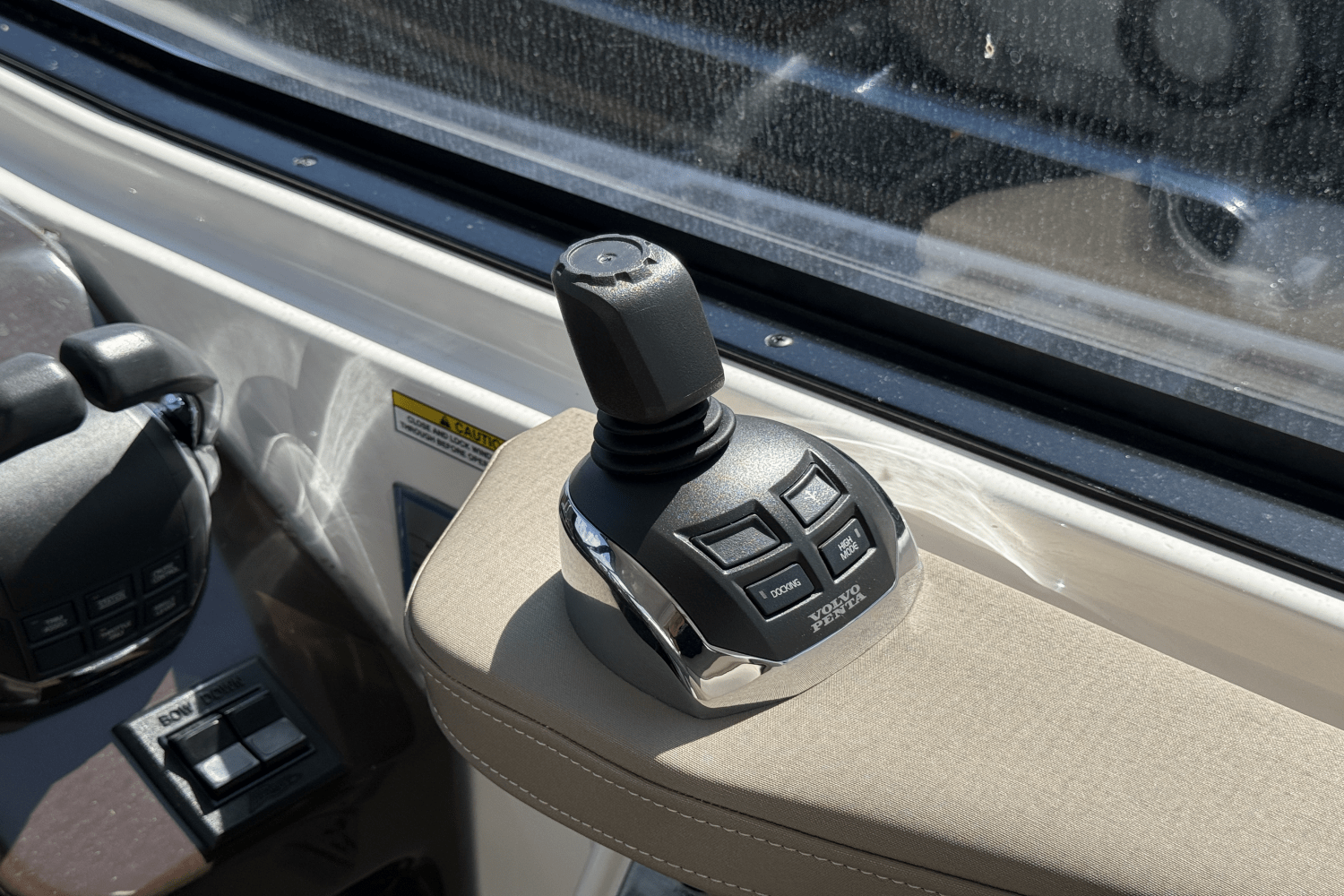 2015 Regal 35 SPORT COUPE Image Thumbnail #27