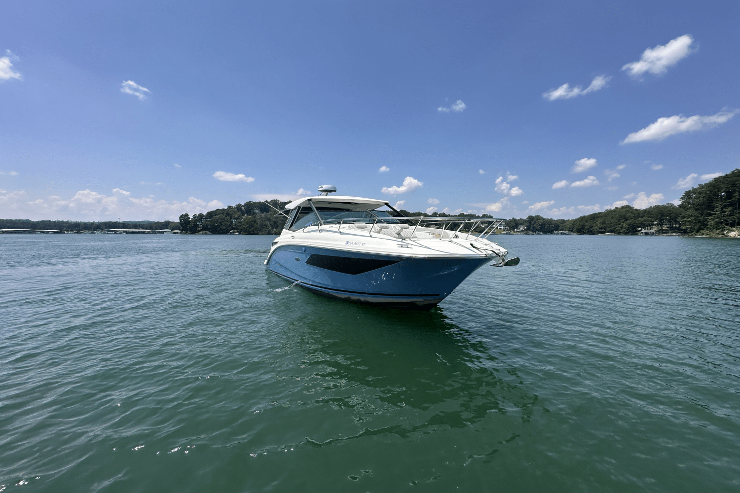 2023 Sea Ray Sundancer 320 Image Thumbnail #15
