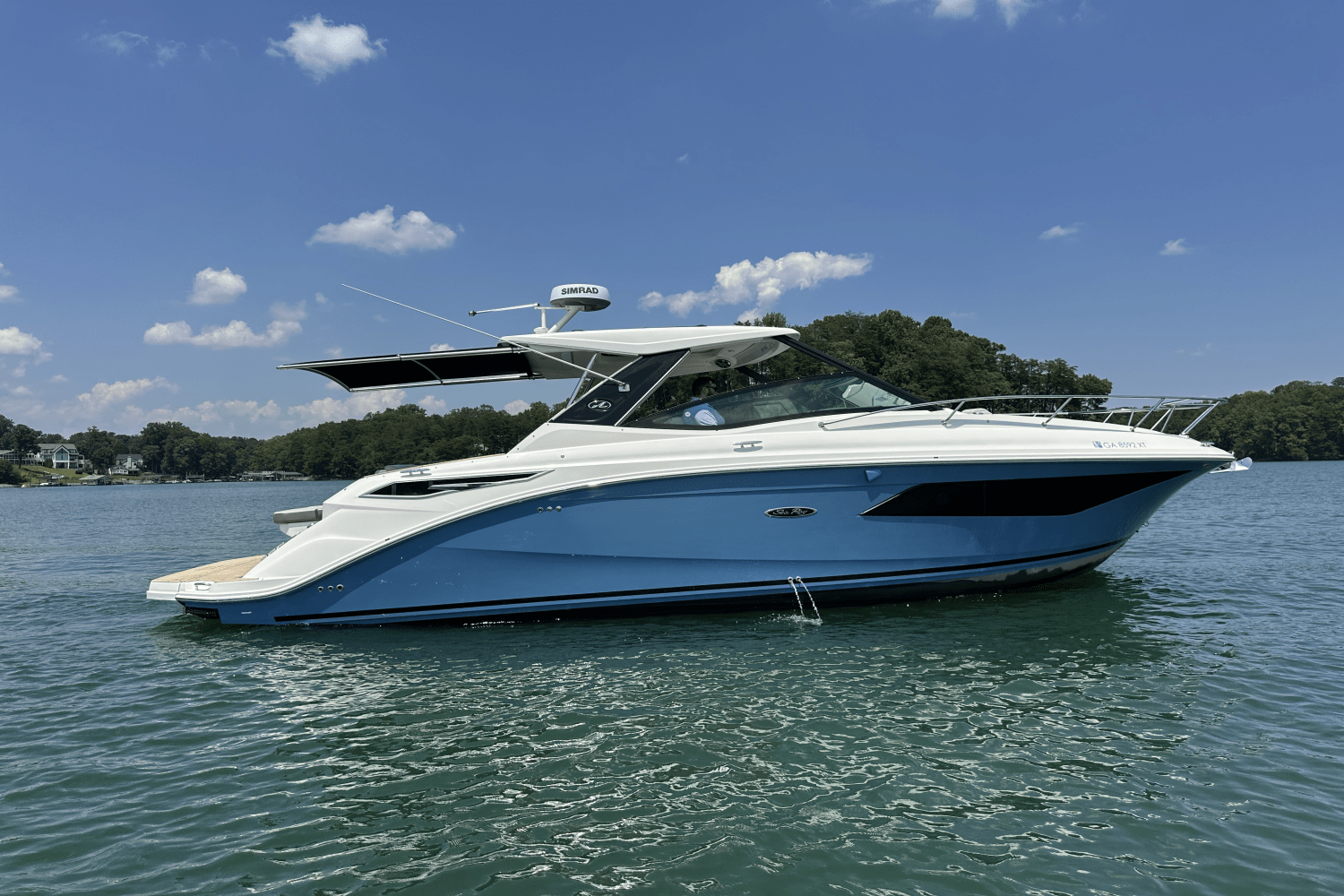 2023 Sea Ray Sundancer 320 Image Thumbnail #6