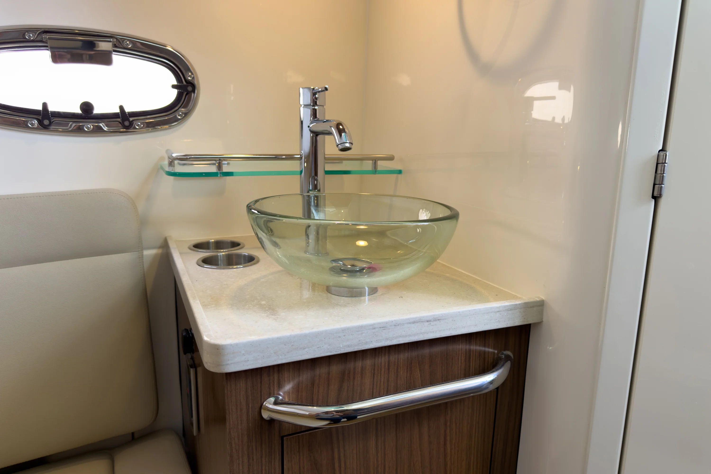 2026 Boston Whaler 380 Outrage Image Thumbnail #19