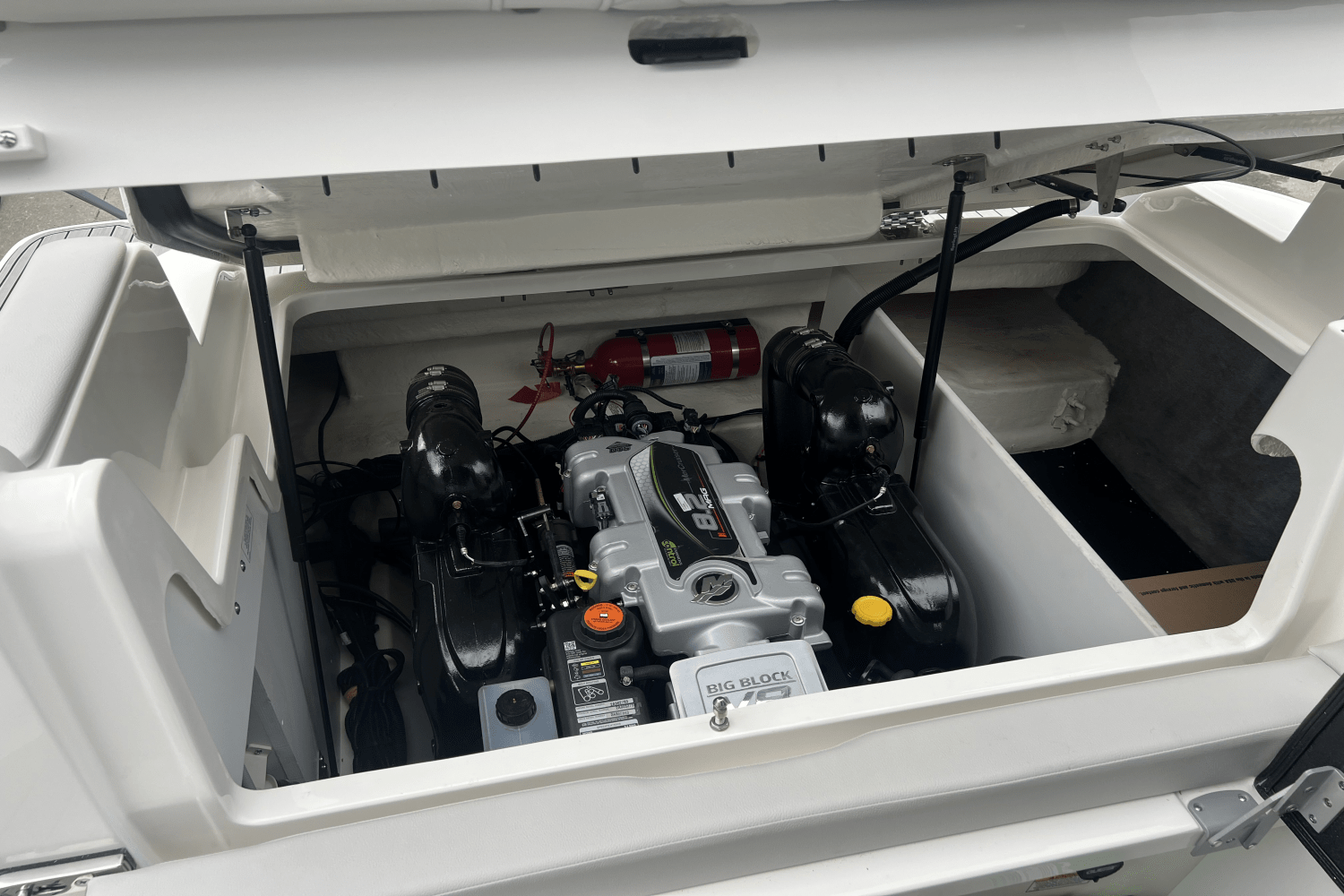 2025 Sea Ray SDX 290 Image Thumbnail #41