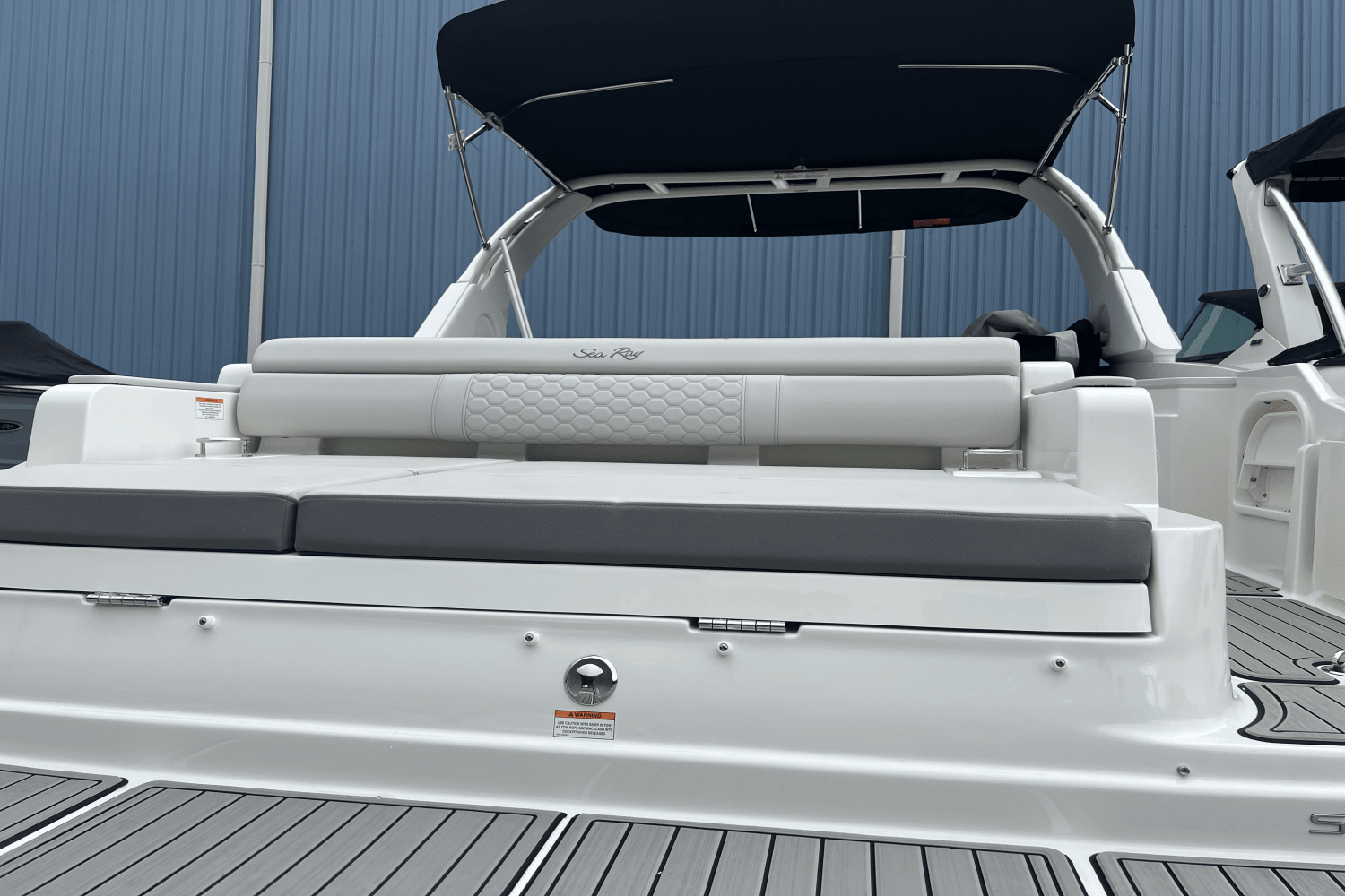 2025 Sea Ray SDX 290 Image Thumbnail #13