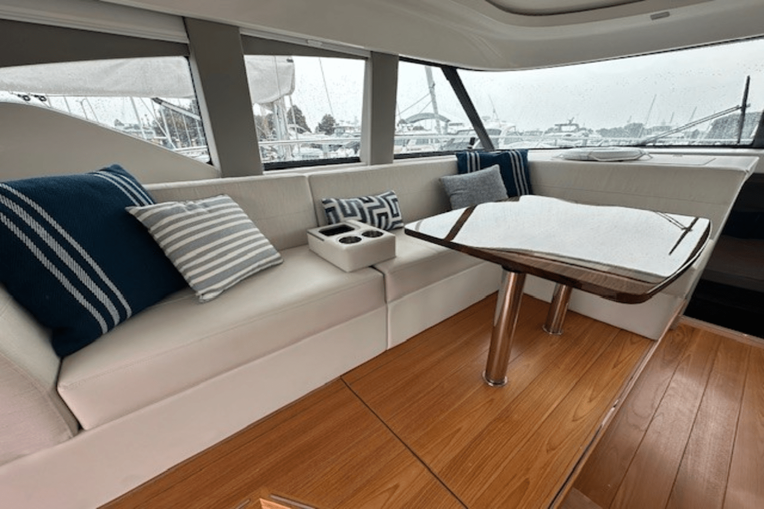 2022 Tiara Yachts 44 COUPE Image Thumbnail #18