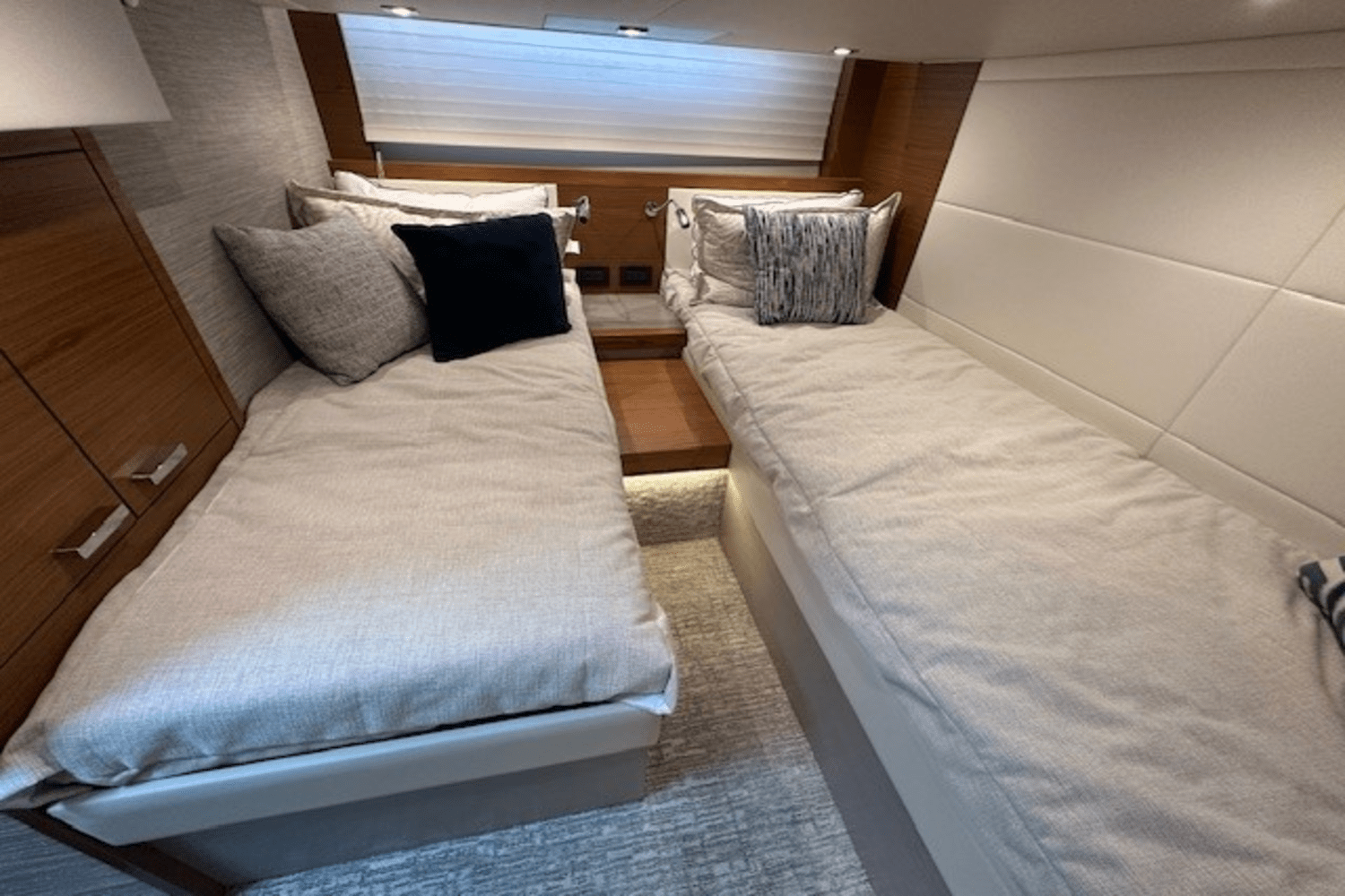 2022 Tiara Yachts 44 COUPE Image Thumbnail #47