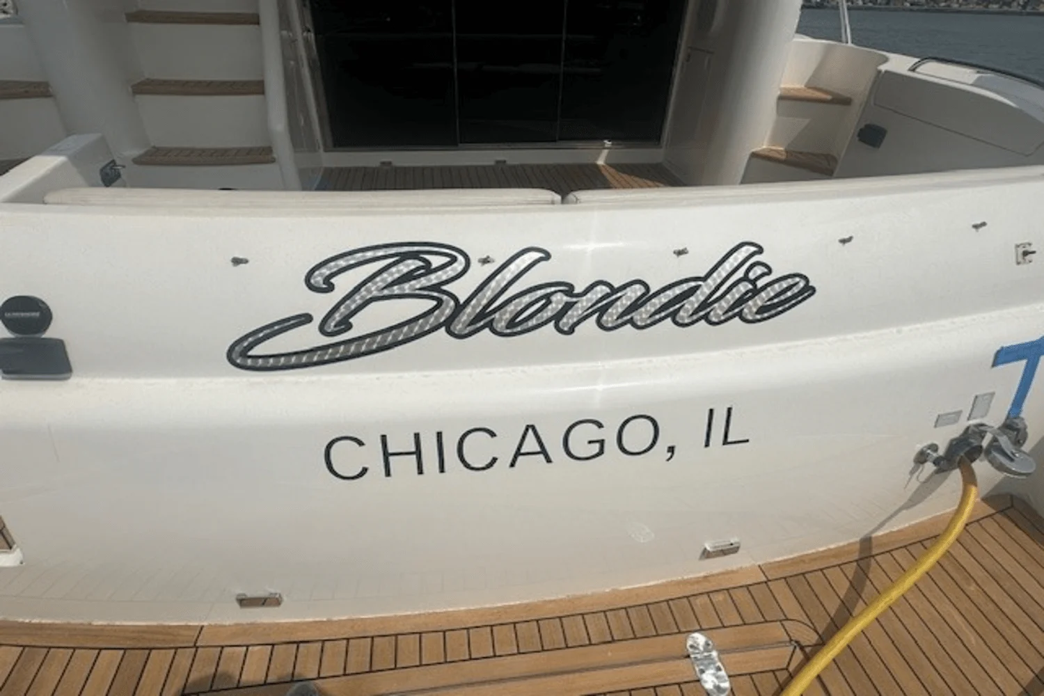 1998 Viking 52 FLYBRIDGE Image Thumbnail #13