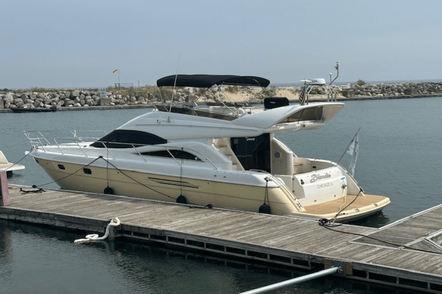 1998 Viking 52 FLYBRIDGE Image Thumbnail #2