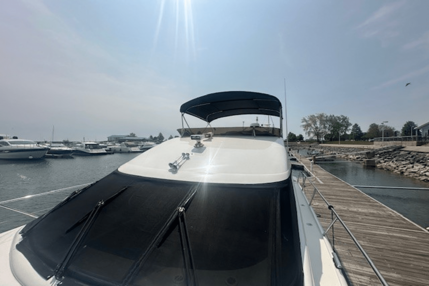 1998 Viking 52 FLYBRIDGE Image Thumbnail #11