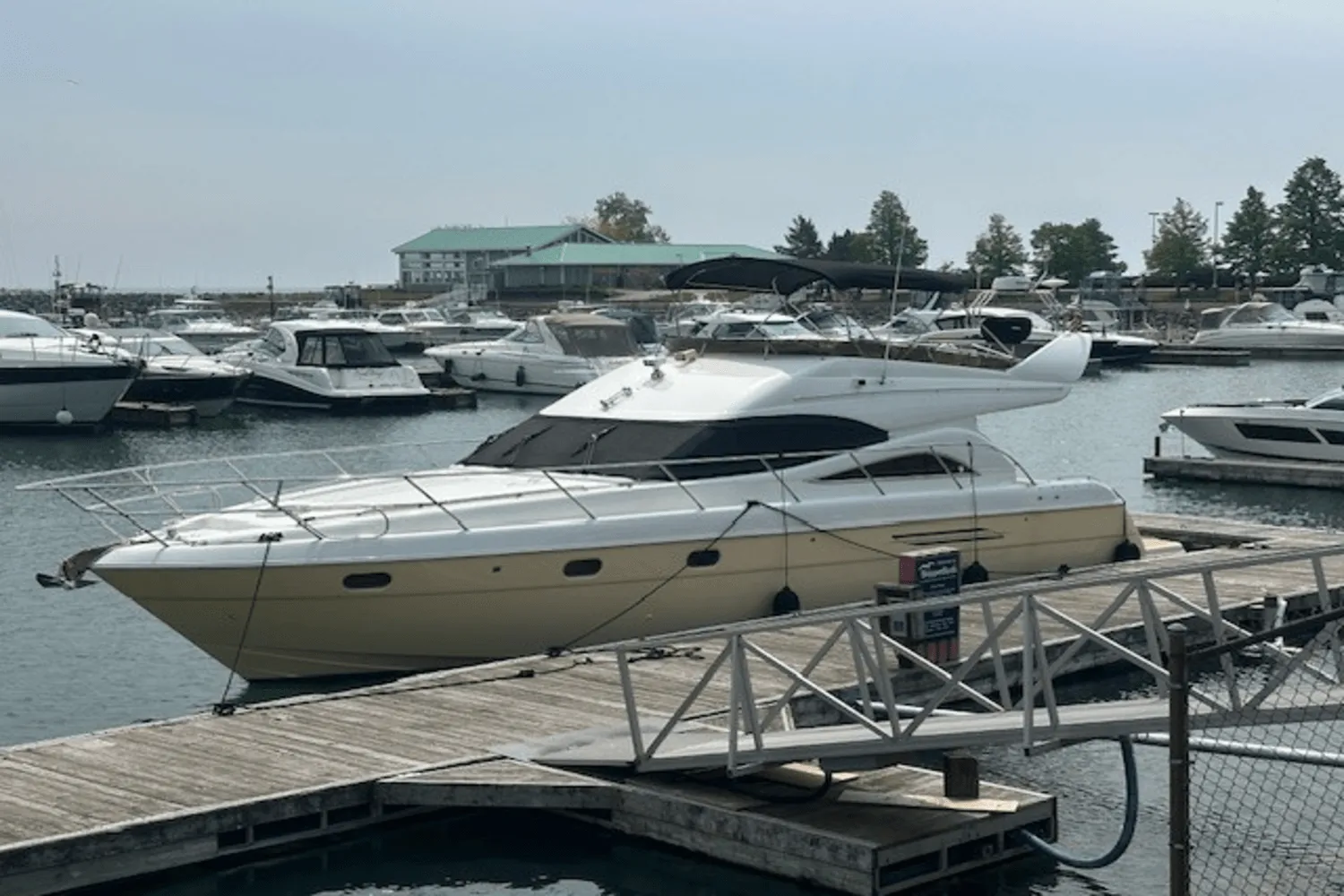 1998 Viking 52 FLYBRIDGE Image Thumbnail #0