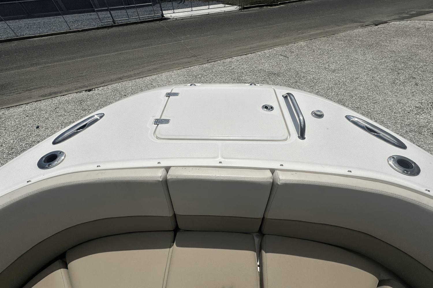 2016 Boston Whaler 320 VANTAGE Image Thumbnail #26
