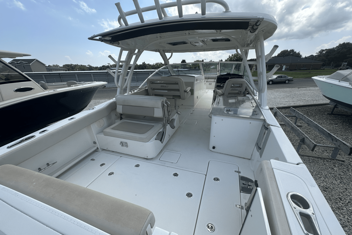 2016 Boston Whaler 320 VANTAGE Image Thumbnail #4
