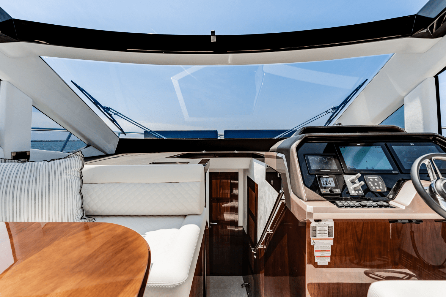 2023 Galeon
                                                             510 SKY Image Thumbnail #60