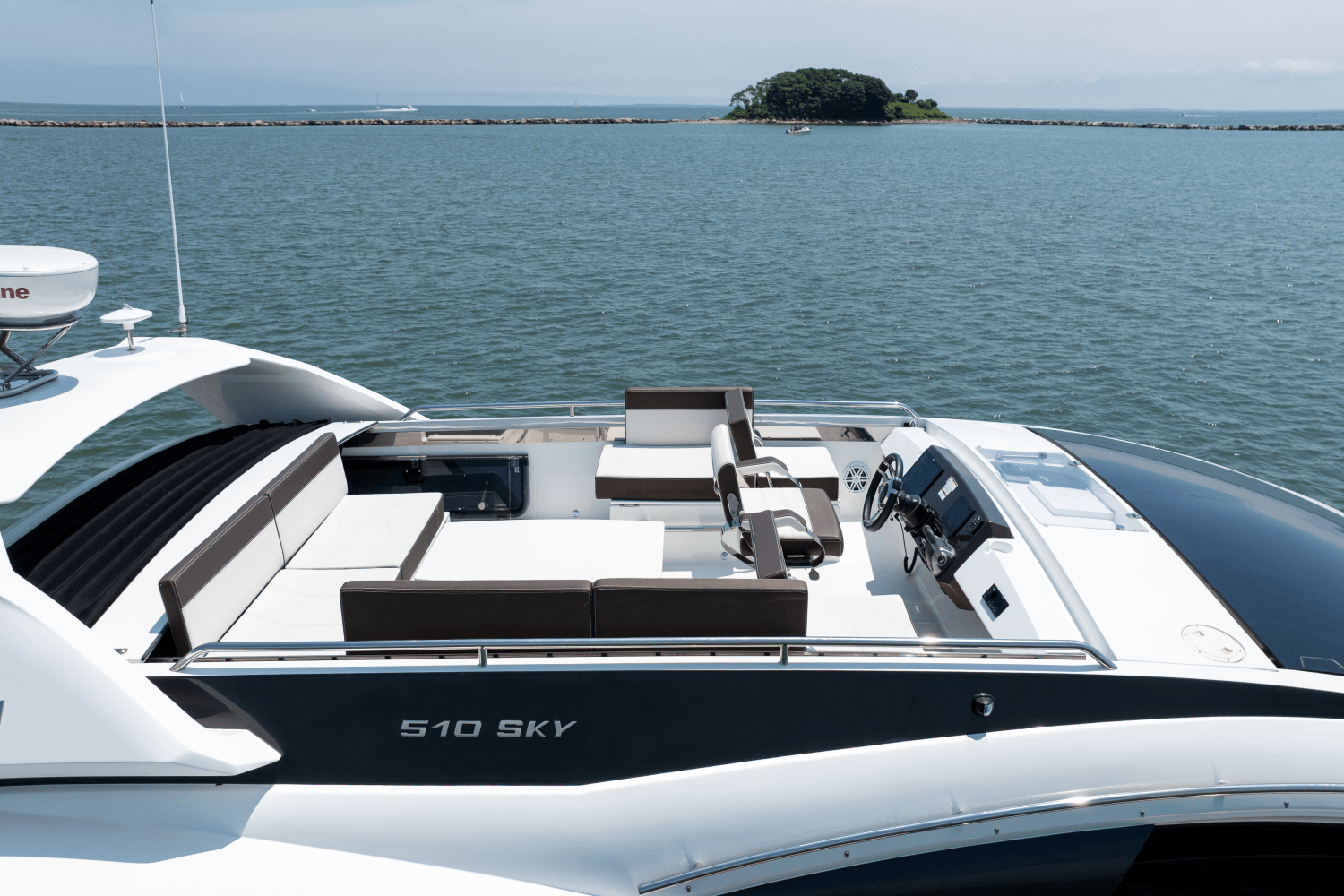 2023 Galeon
                                                             510 SKY Image Thumbnail #23