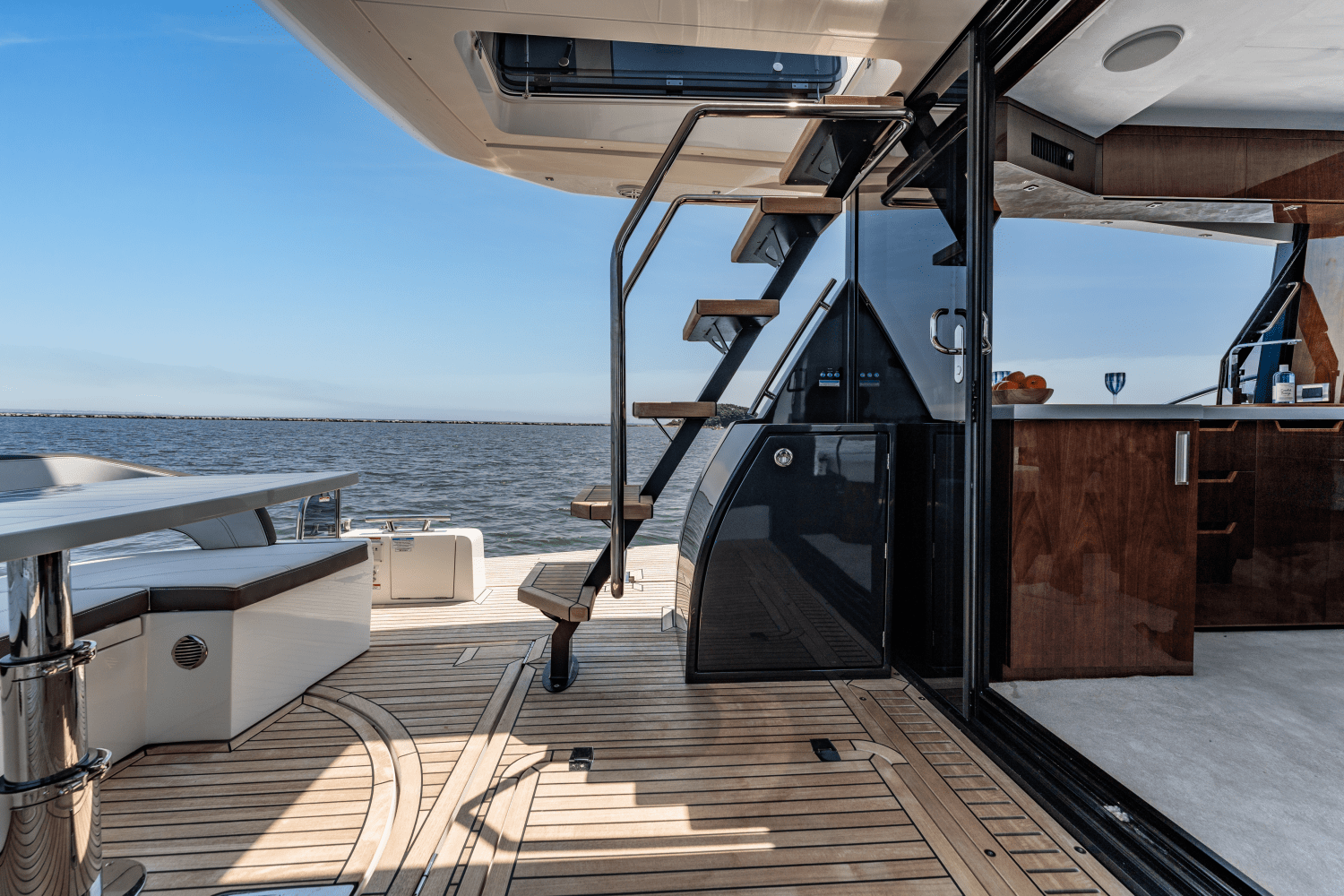 2023 Galeon
                                                             510 SKY Image Thumbnail #68