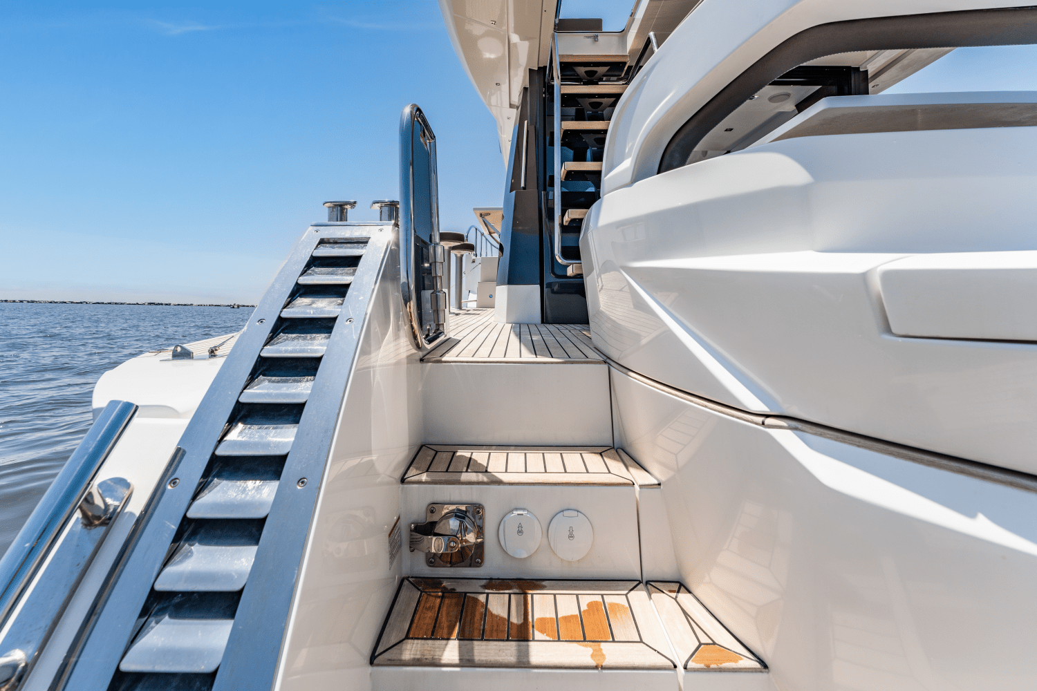 2023 Galeon
                                                             510 SKY Image Thumbnail #71