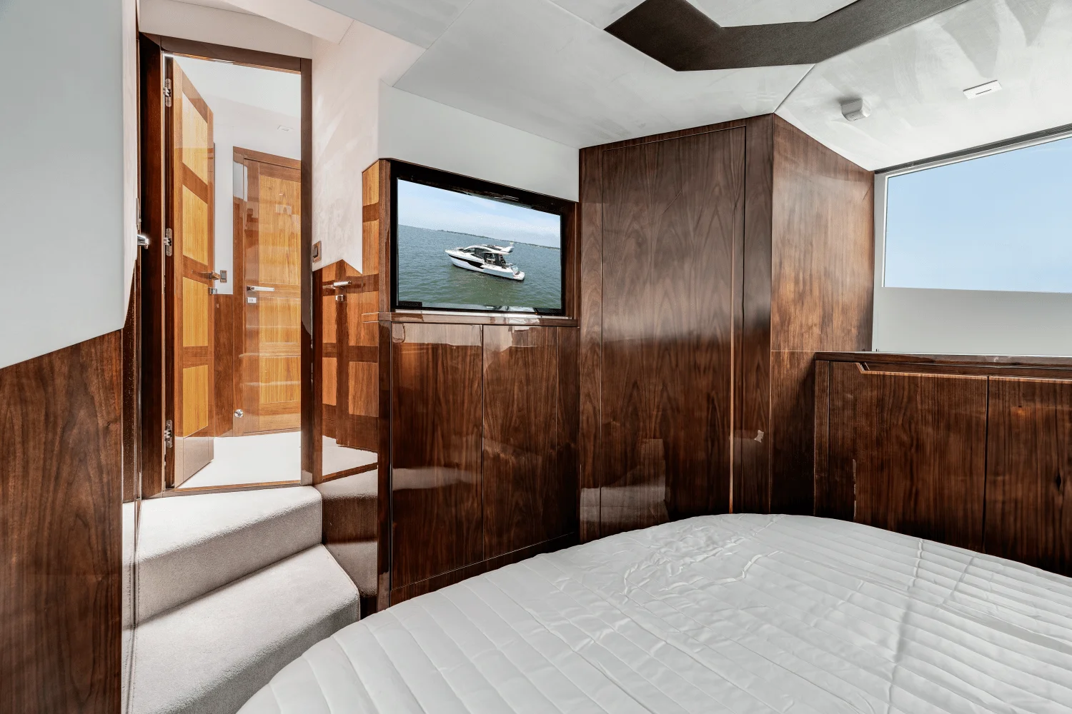 2023 Galeon
                                                             510 SKY Image Thumbnail #51