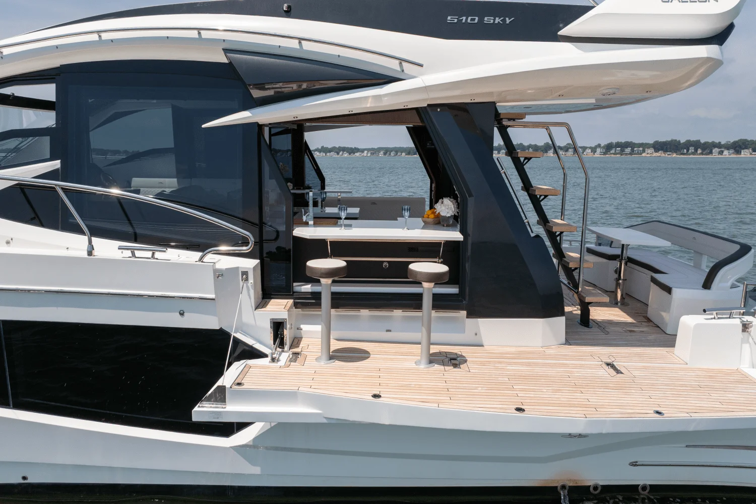 2023 Galeon
                                                             510 SKY Image Thumbnail #33