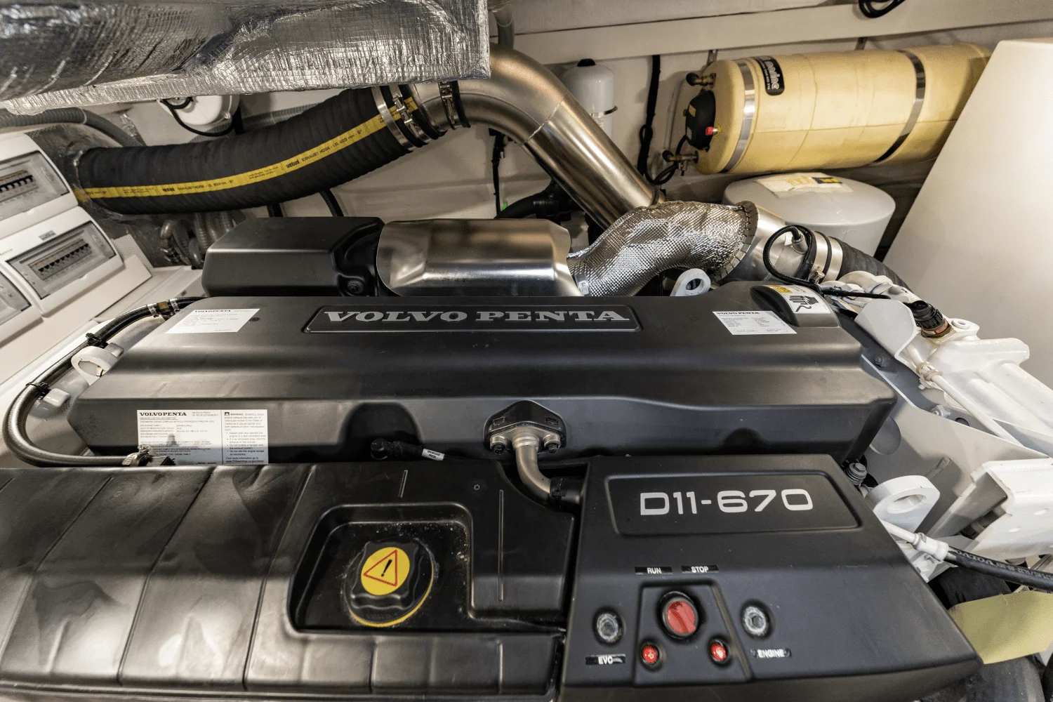 2023 Galeon
                                                             510 SKY Image Thumbnail #79