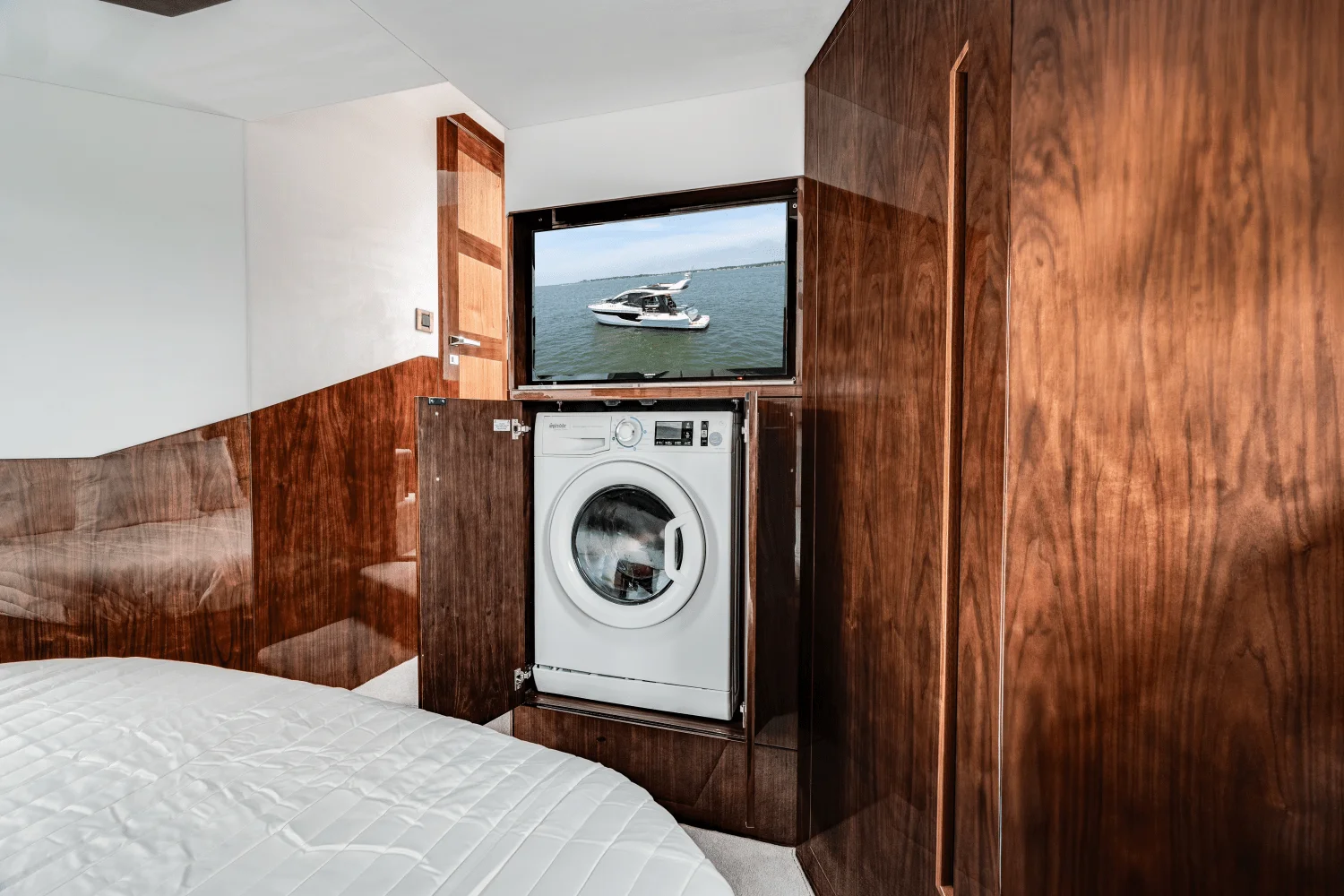 2023 Galeon
                                                             510 SKY Image Thumbnail #53