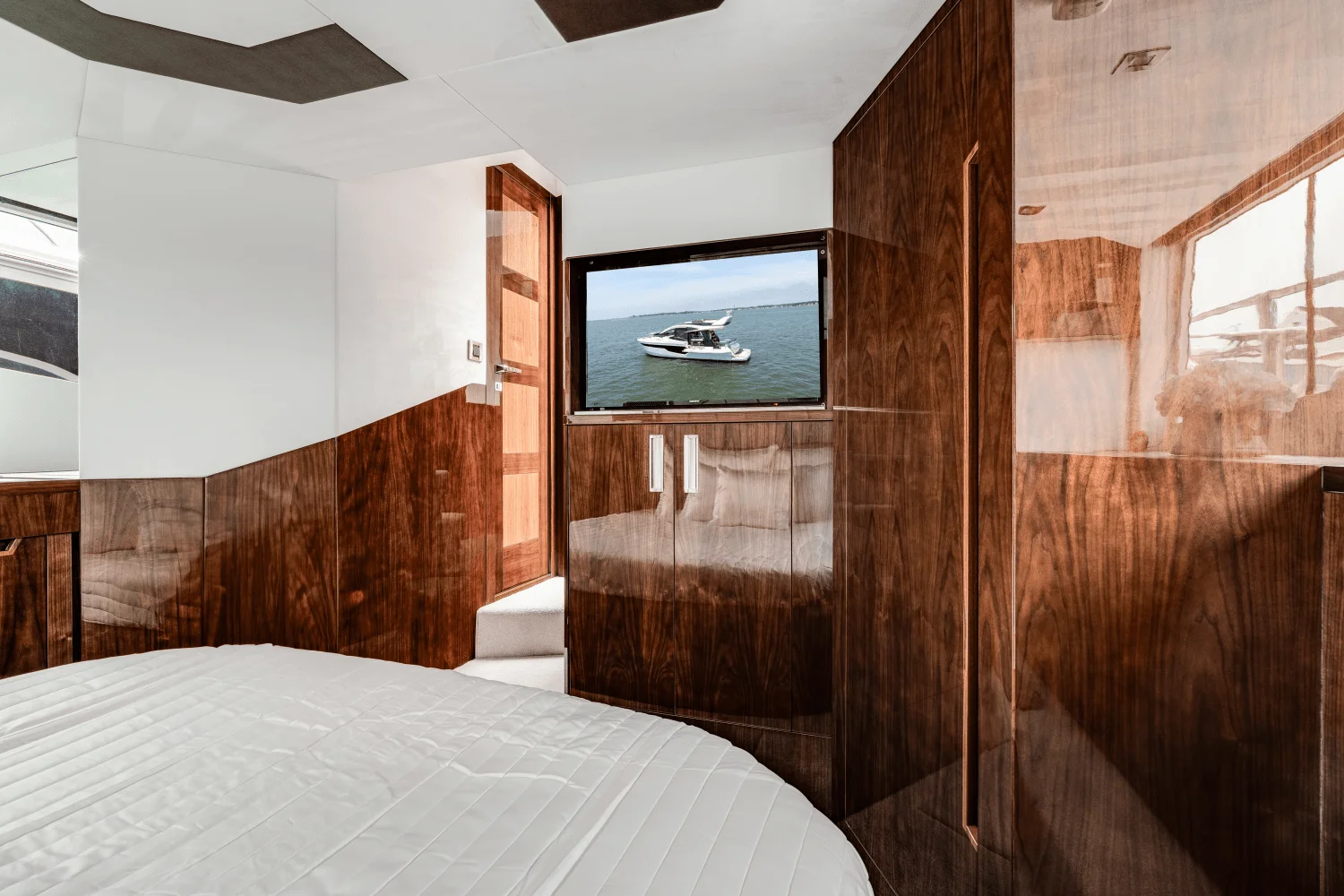 2023 Galeon 510 SKY Image Thumbnail #49