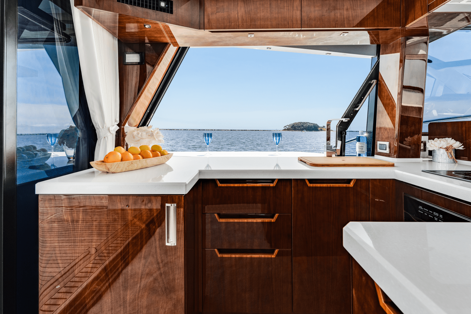 2023 Galeon
                                                             510 SKY Image Thumbnail #57