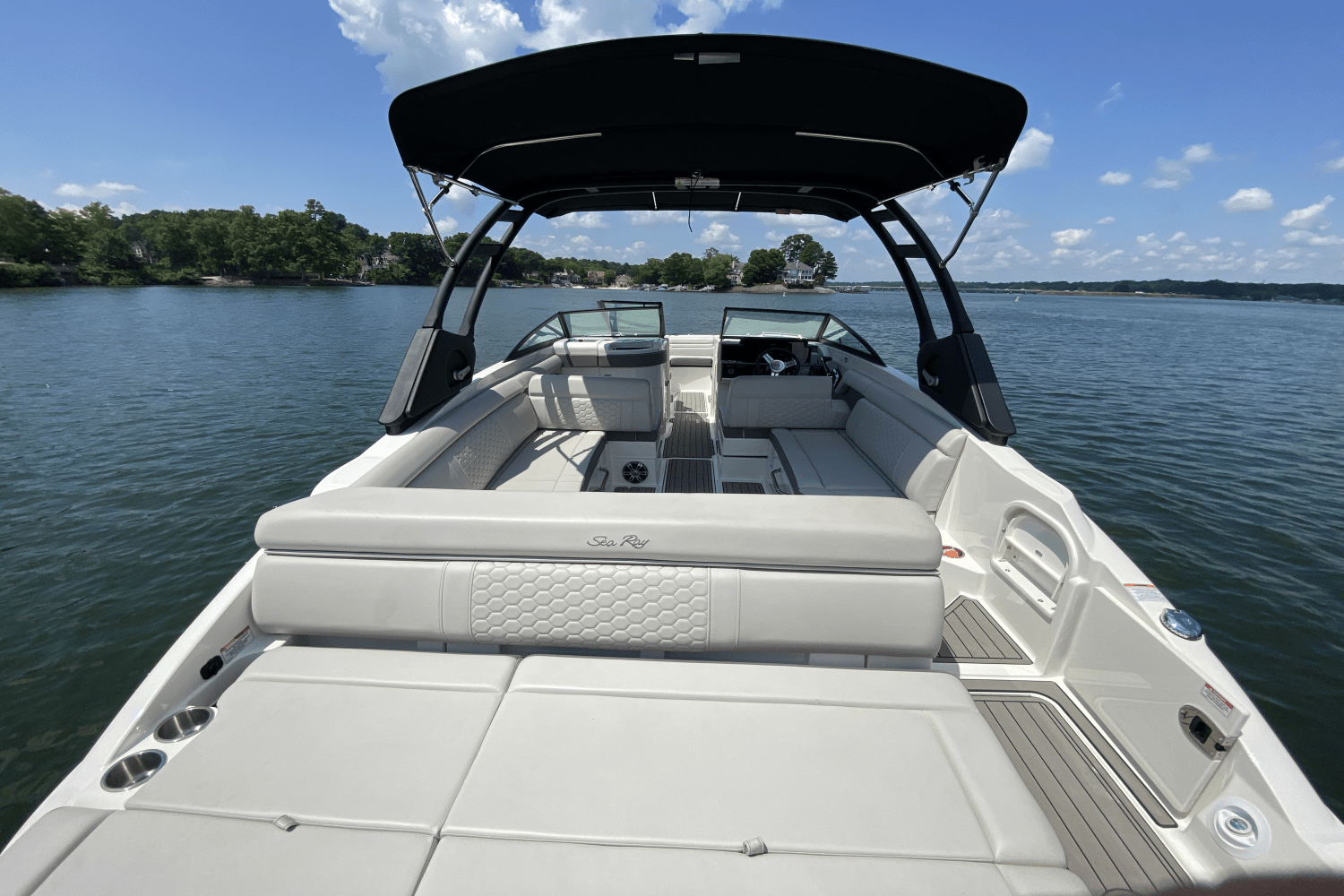 2023 Sea Ray SDX 270 Image Thumbnail #32