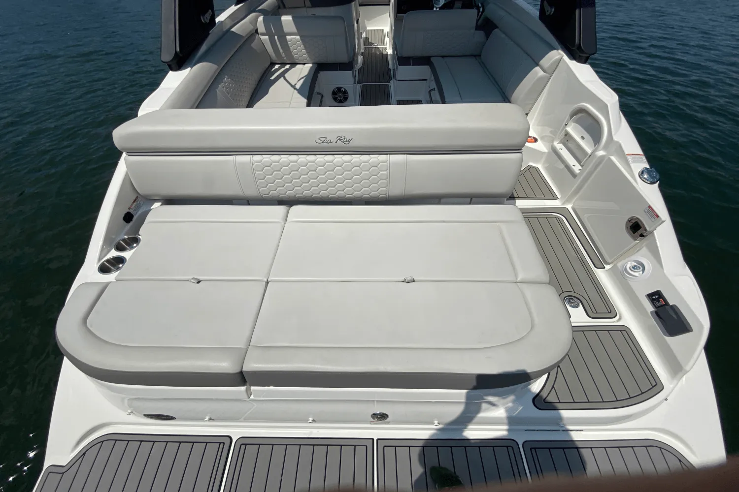 2023 Sea Ray SDX 270 Image Thumbnail #31