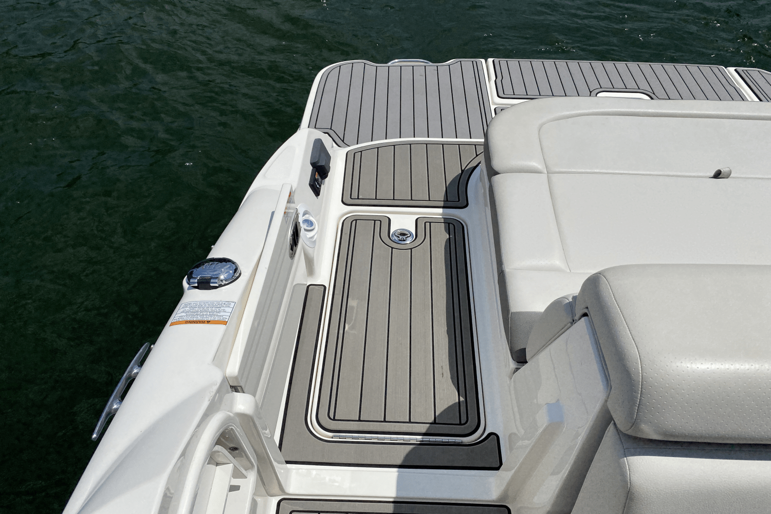 2023 Sea Ray SDX 270 Image Thumbnail #29