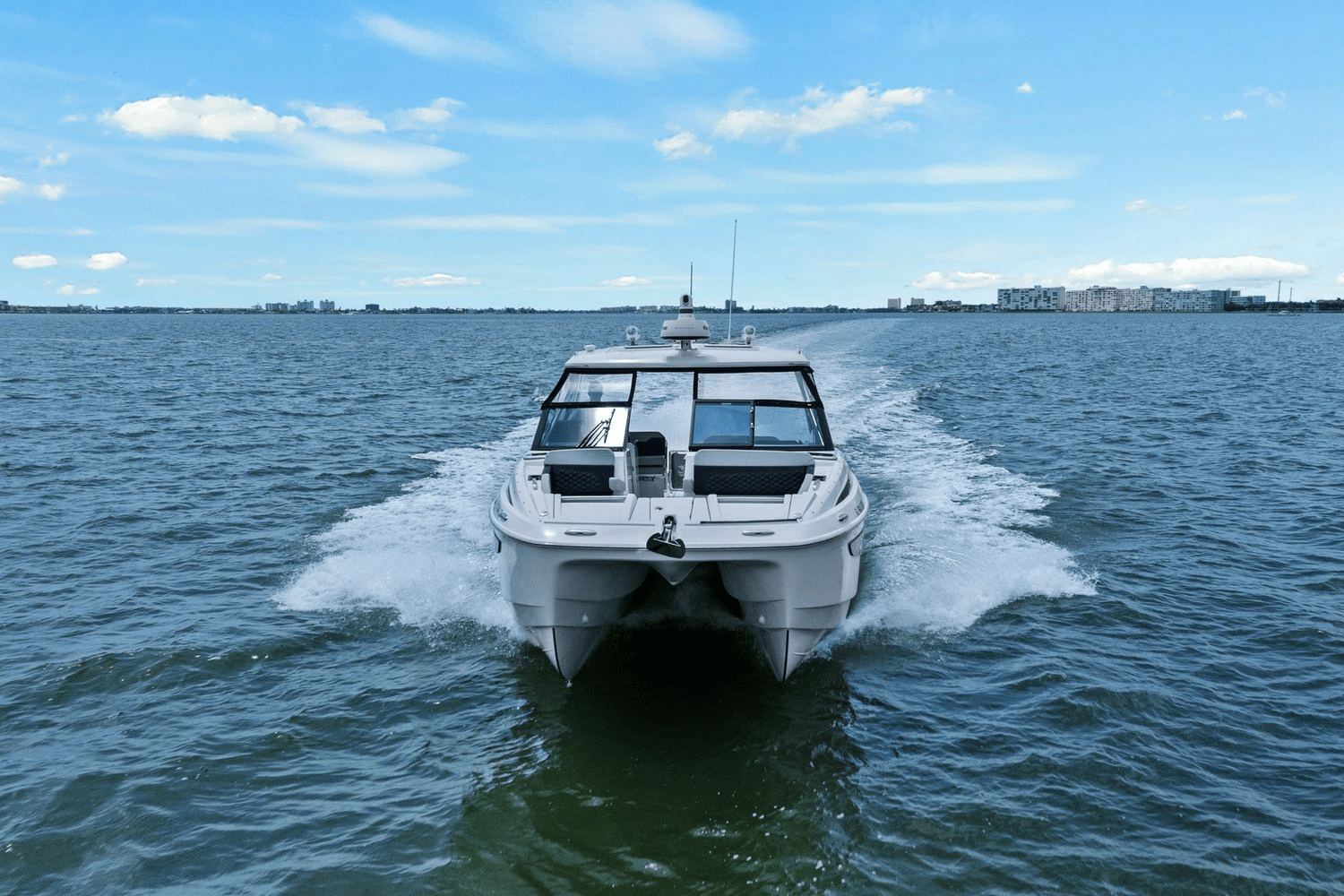 2021 Aquila 32 Image Thumbnail #16