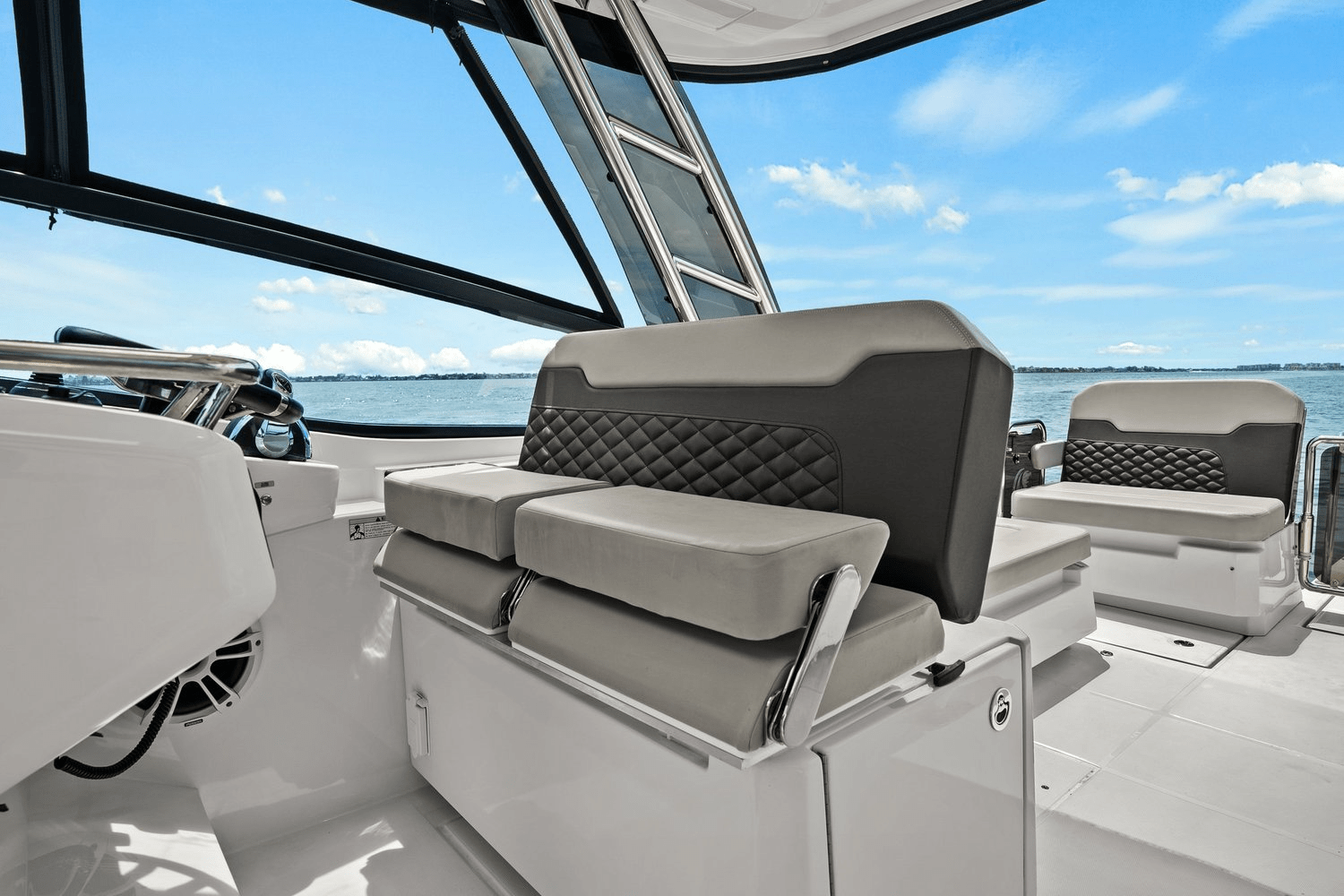 2021 Aquila 32 Image Thumbnail #32