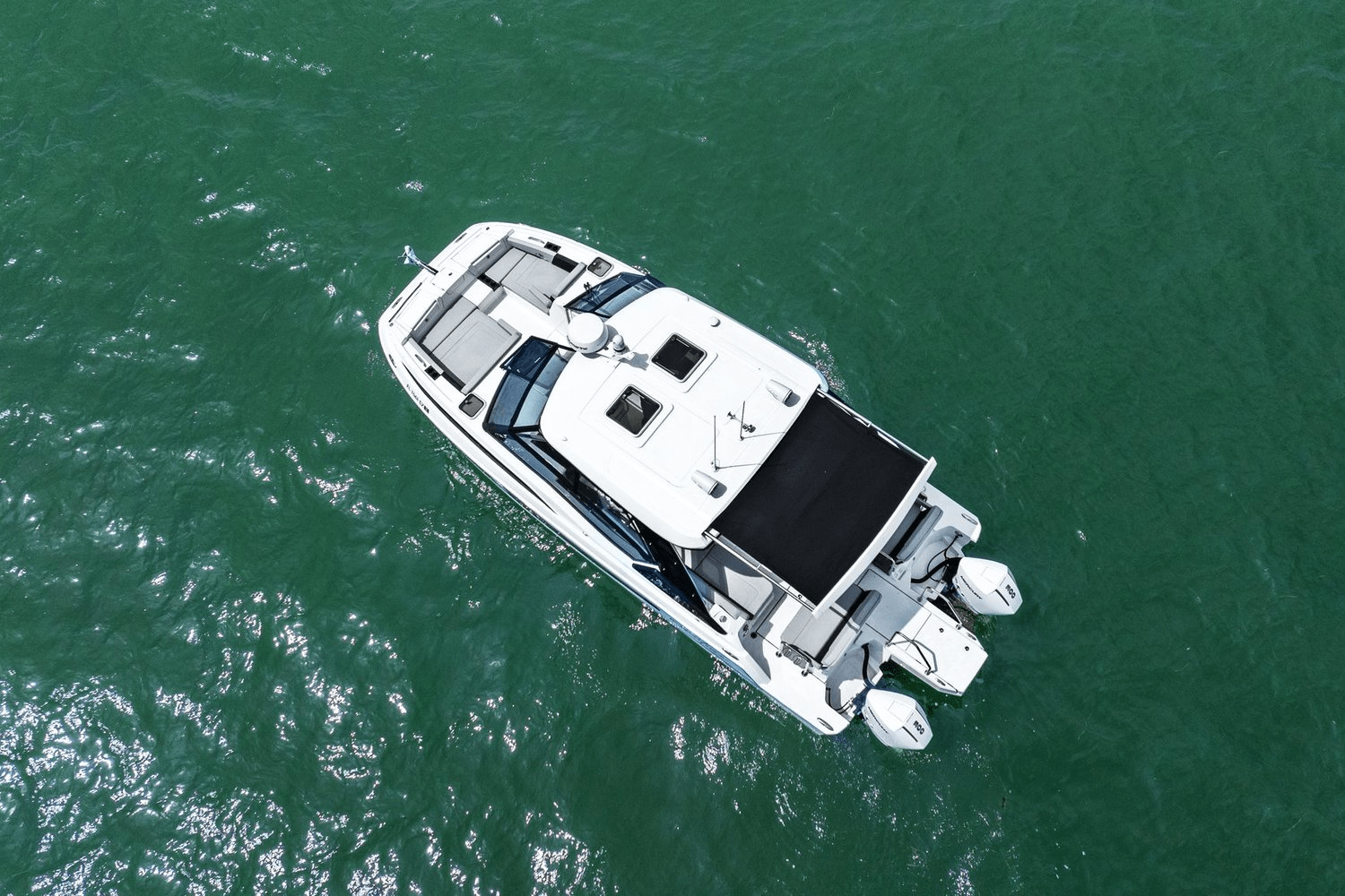 2021 Aquila 32 Image Thumbnail #19